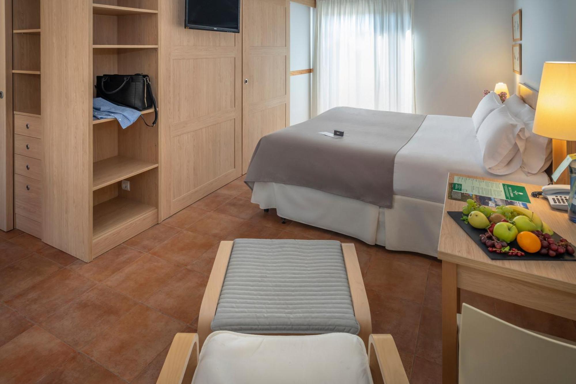 Hotel Vilar Rural D'Arnes By Serhs Hotels Sant Carlos de la Ràpita Zimmer foto